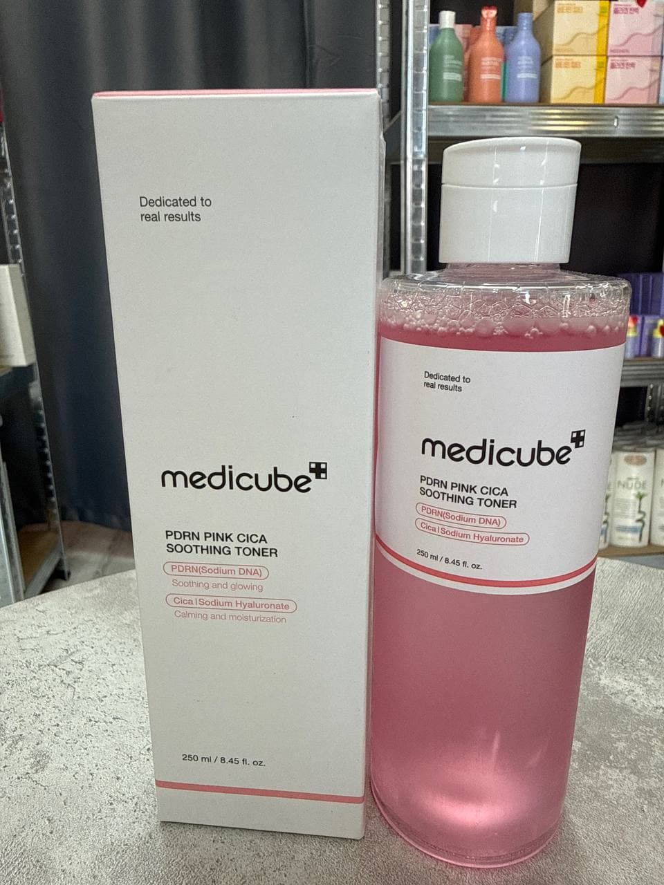 Medicube PDRN Pink CICA Soothing Toner, успокаивающий тонер с ПДРН и центеллой, 250мл