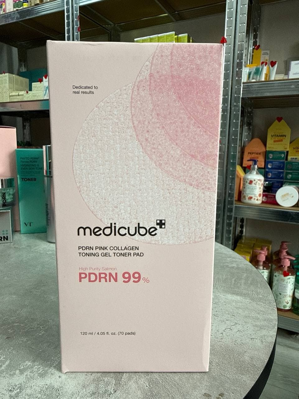 Medicube PDRN Pink Collagen Toning Gel Toner Pad, ультратонкие гелевые тонер-пэды с ПДРН и коллагеном, 70шт