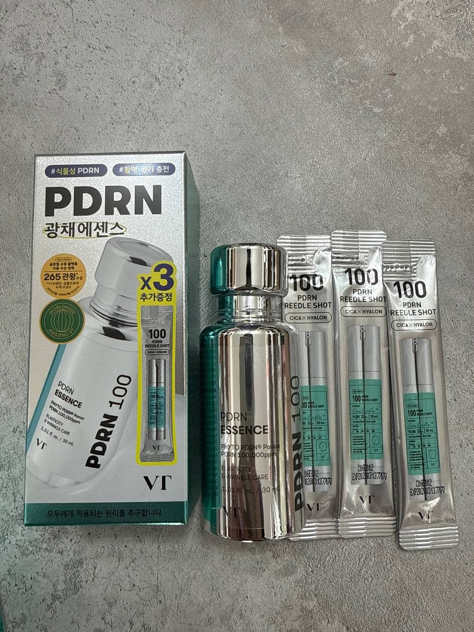 VT Cosmetics PDRN Reedle Shot + Essence 100, набор саше бустер-сыворотки и эссенции
